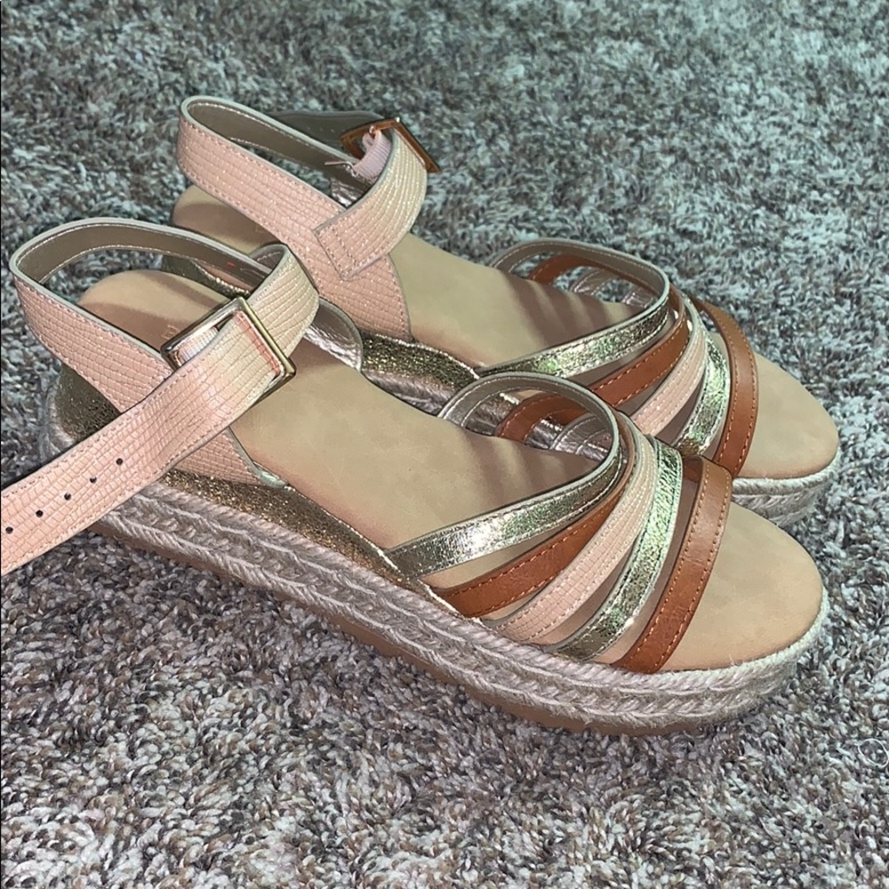Boutique platform sandals
